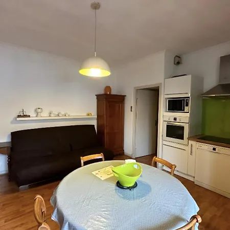 Flat Near The Les Flots